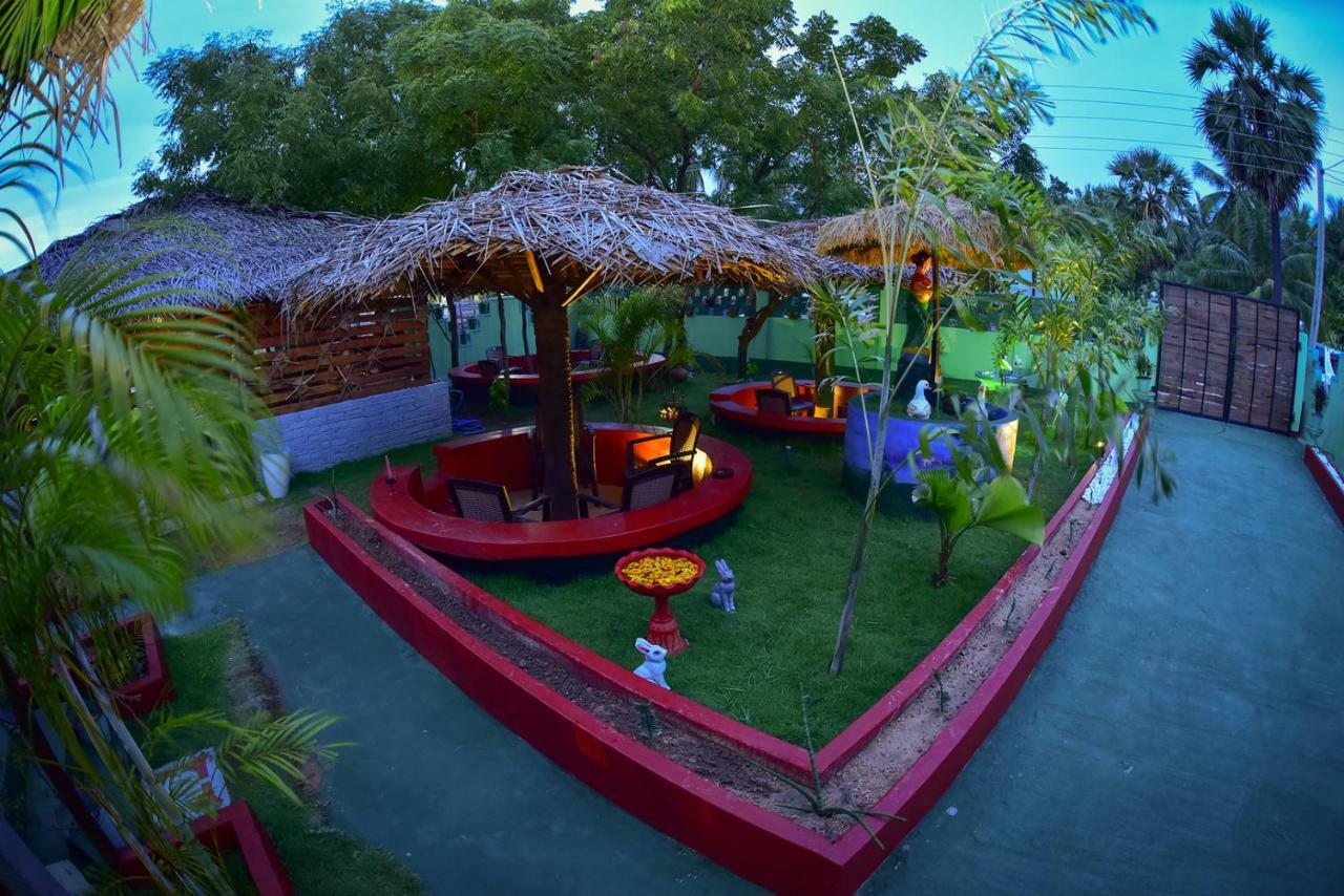 Neem Garden Guest House Batticaloa Exteriör bild