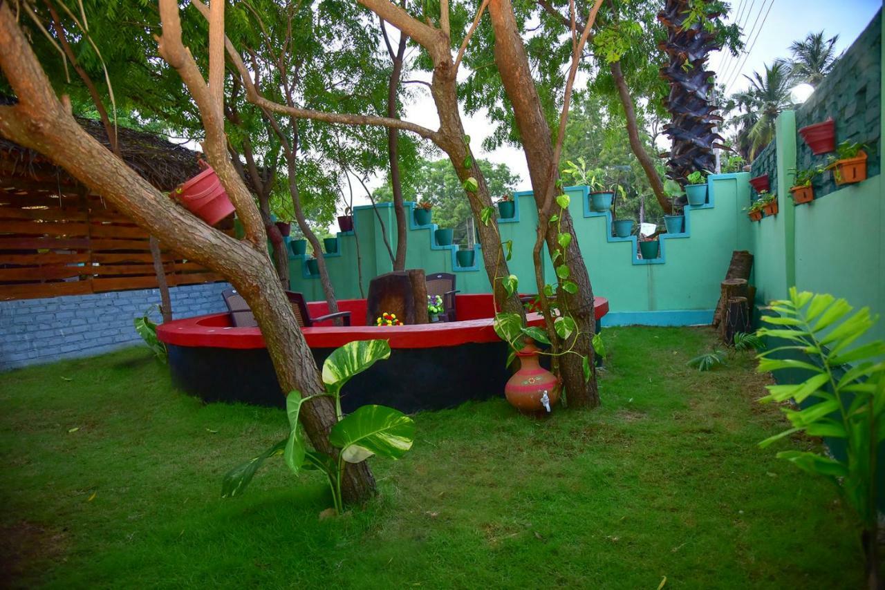Neem Garden Guest House Batticaloa Exteriör bild