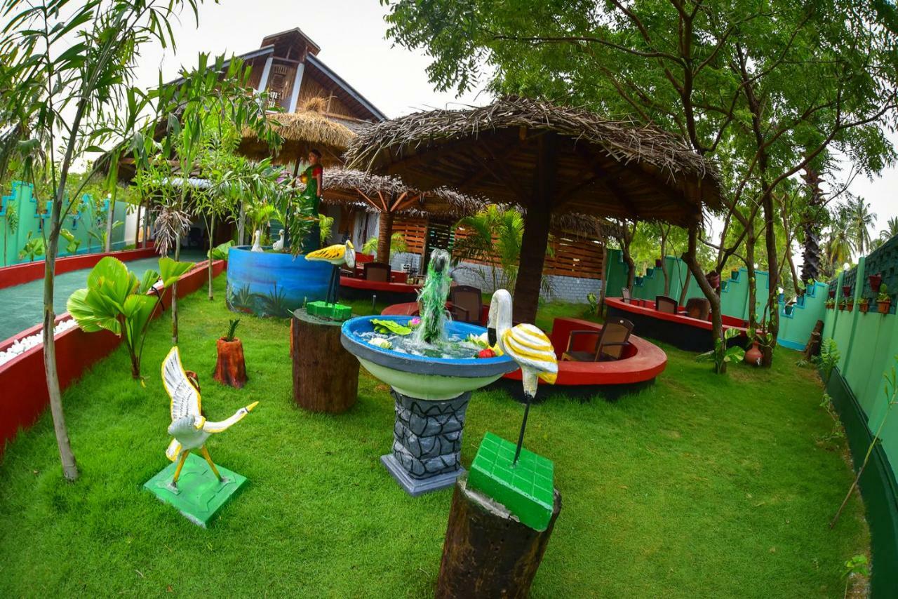 Neem Garden Guest House Batticaloa Exteriör bild
